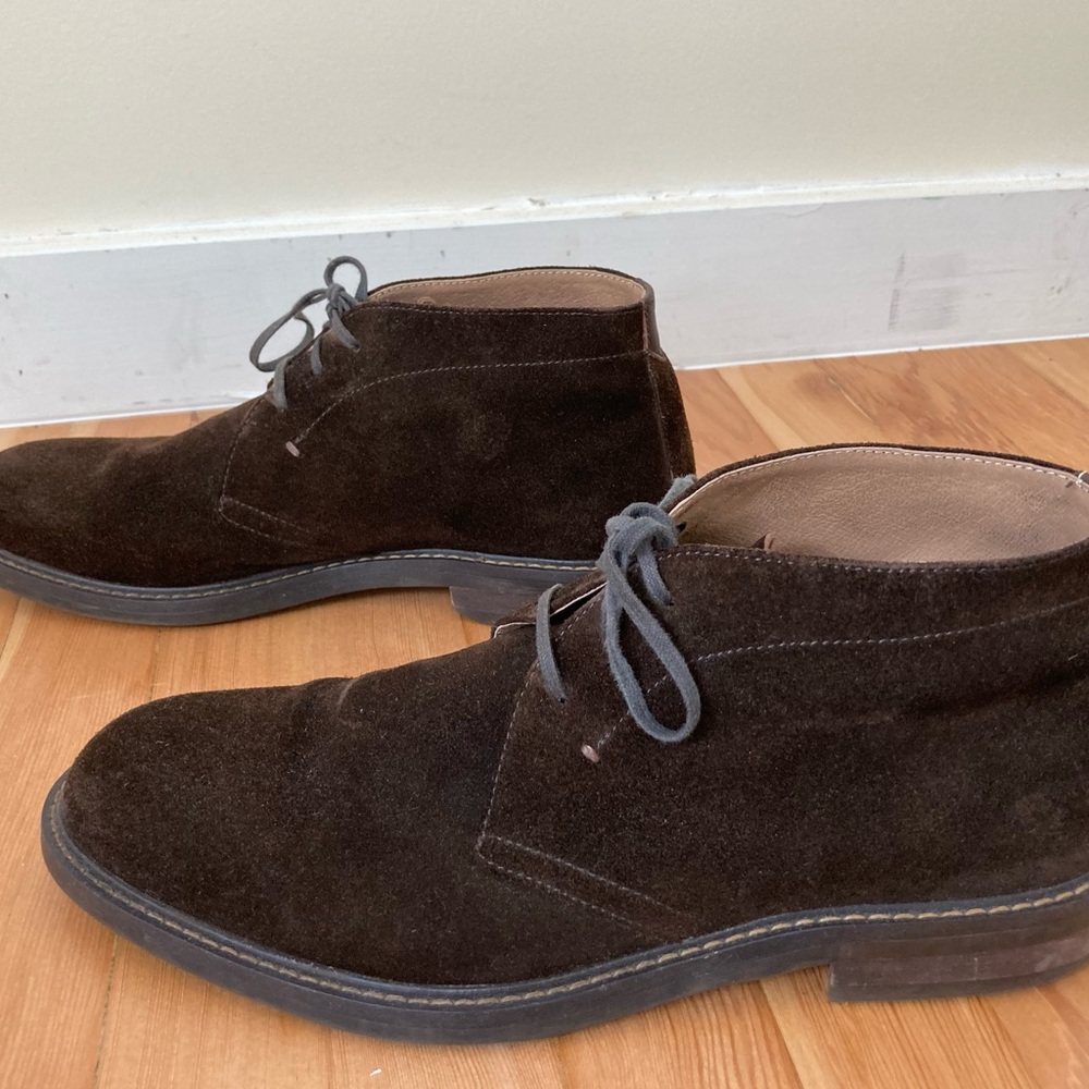 Men’s Dark Brown Suede Chukka Boots | Nordstrom | Winter Work Shoes